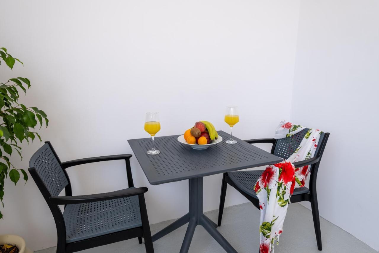 Sand Gem - Beach Apartments Perivolos  Eksteriør bilde